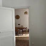 La Maison De Camille Climatisation Parking Prive Wifi Appartement *