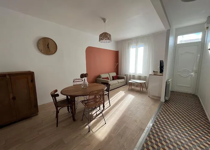 Διαμέρισμα La Maison De Camille Climatisation Parking Prive Wifi